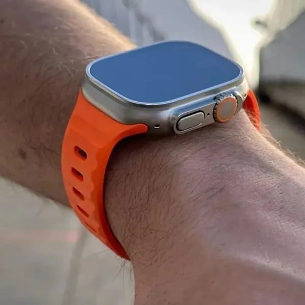 Rugged_Magnetic_Silicone_Band_for_Apple_Watch