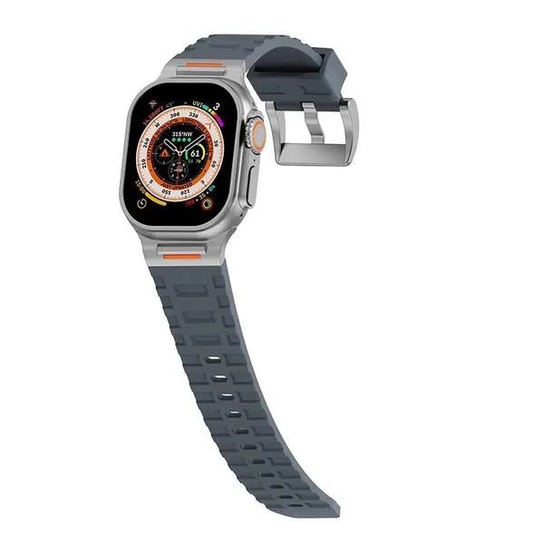 Silicone_Sport_Band_with_Metal_Connector_for_Apple_Watch