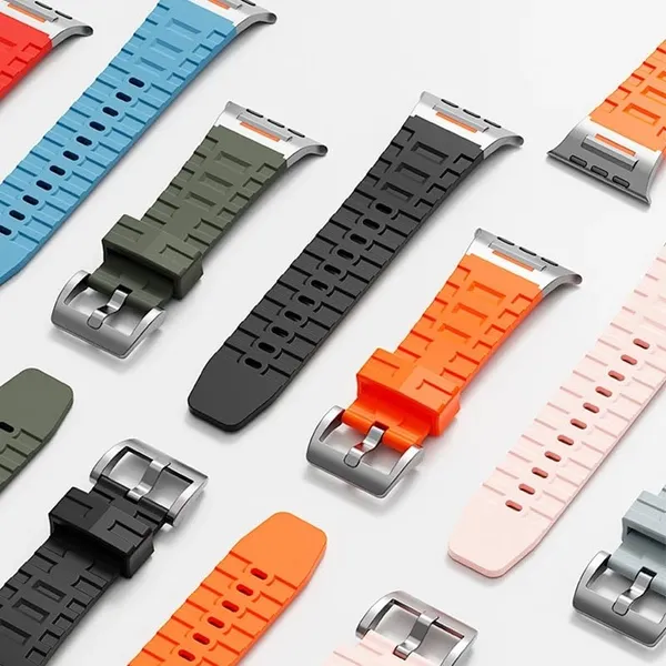 Silicone_Sport_Band_with_Metal_Connector_for_Apple_Watch