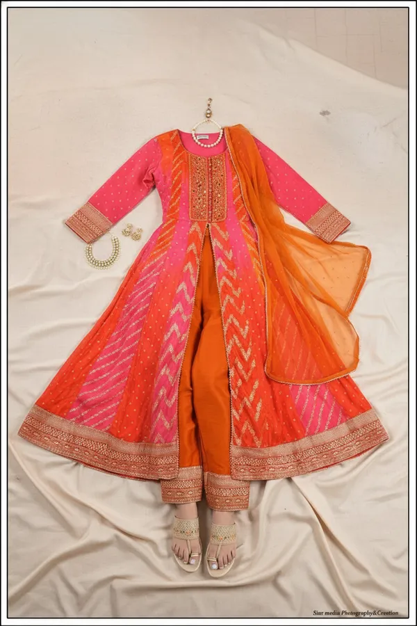Pink_And_Orange_Star_Georgette_Bandhani_Anarkali_Suit_Set_For_Women