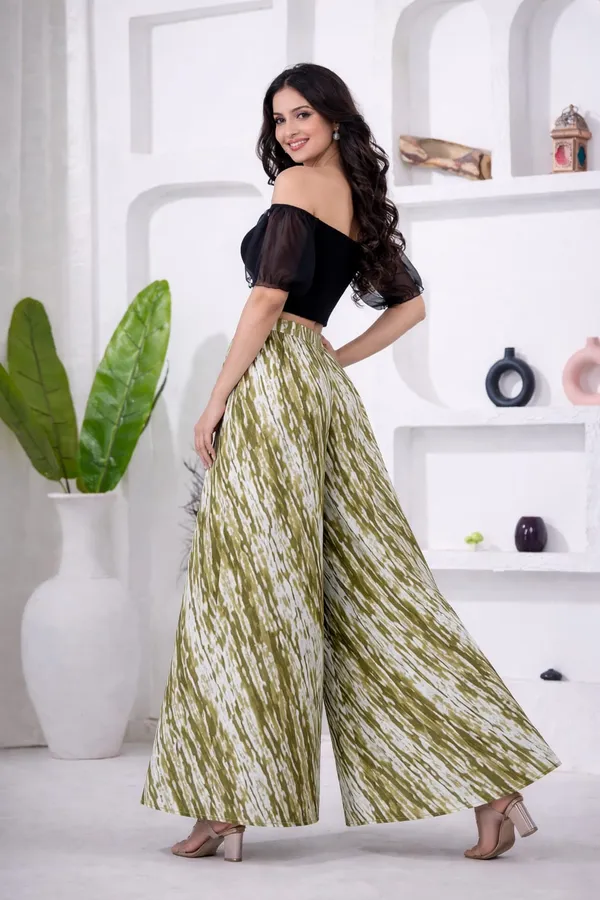 Green_Viscose_Lycra_Striped_High_Waist_Wide_Leg_Palazzo_Pants_For_Women