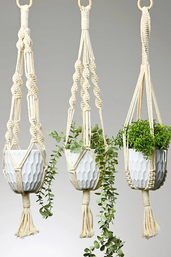 Macrame_Hanging_Planters_Set_3_Plant_Hanger_Indoor_Outdoor_Plant_Hanger
