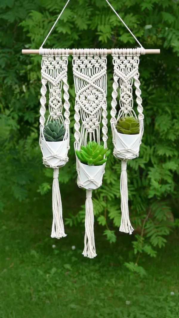 Macrame_Plant_Hanger_|_Macrame_Hangers_for_Plants_Online