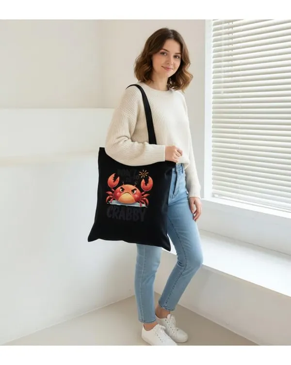 Black_Canvas_Printed_Tote_Bag_With_Crabby_Print_For_Women