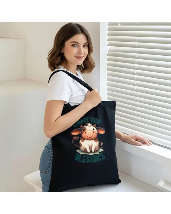 Black_Canvas_Printed_Tote_Bag_With_Cow_Print_For_Women