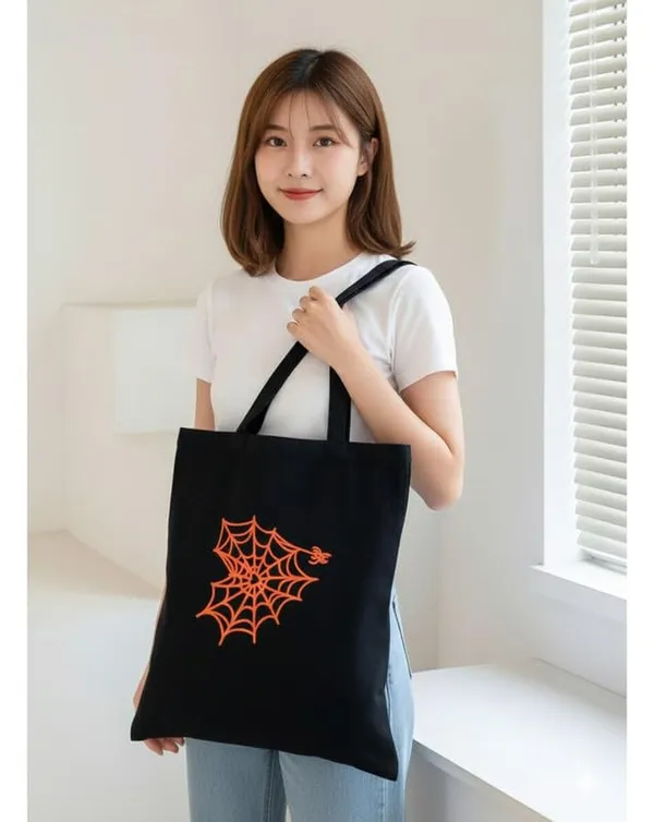 Black_Canvas_Printed_Tote_Bag_Spider_Web_For_Women