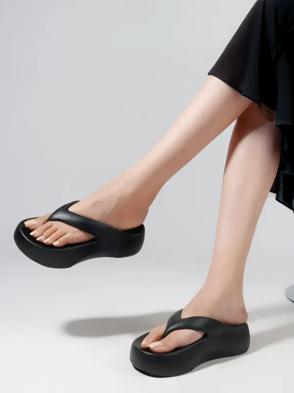 Black_EVA_Soft_Flip_Flops_For_Women
