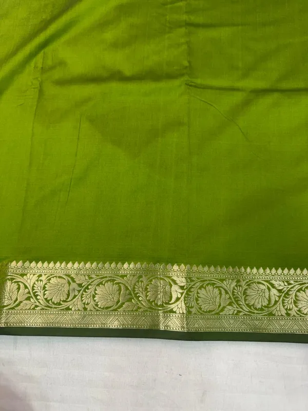 mehandi_Green_Banarasi_butter_Silk_Premium_And_Elegant_Saree_For_Women