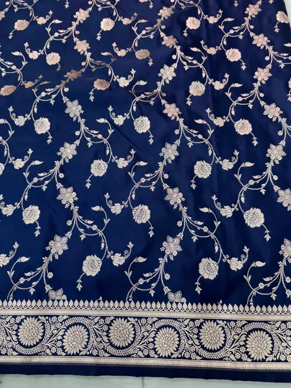 Navy_Blue_Mashru_Katan_Silk_Premium_And_Elegant_Saree_For_Women