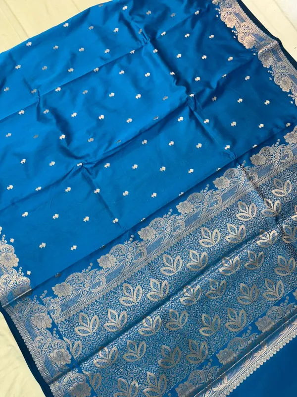 firozi_butter_silk_Premium_And_Elegant_Saree_For_Women