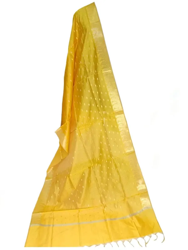 Gold_Chanderi_Premium_And_Elegant_Dupatta_For_Women