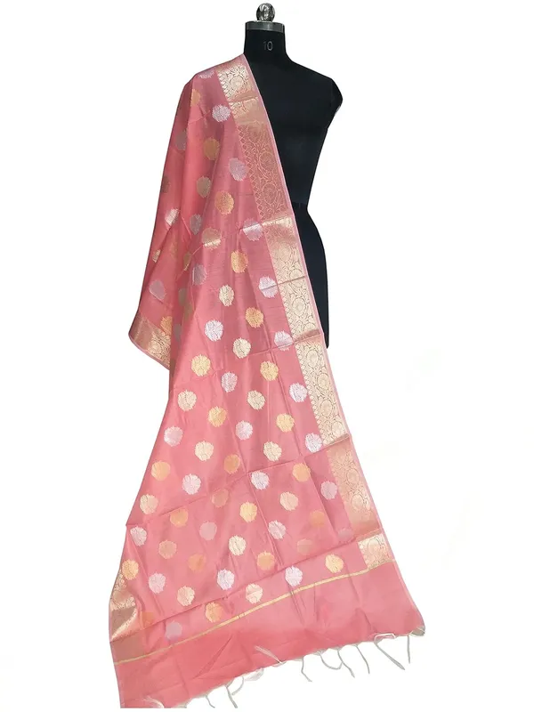 Peach_Cotton_Silk_Premium_And_Elegant_Dupatta_For_Women