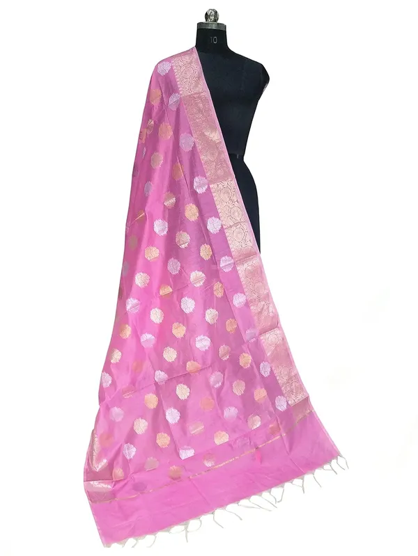 Pink_Cotton_Silk_Premium_And_Elegant_Dupatta_For_Women