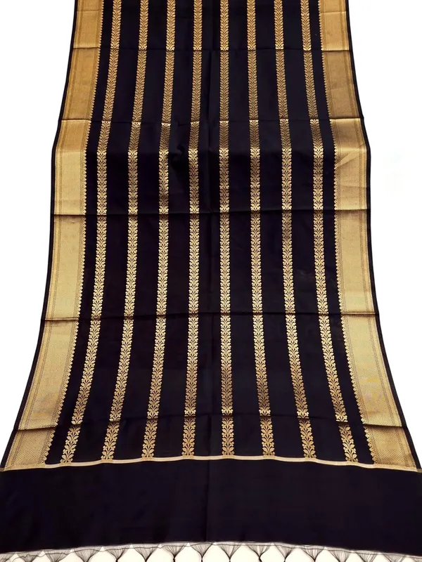 Black_Art_Silk_Premium_And_Elegant_Dupatta_For_Women