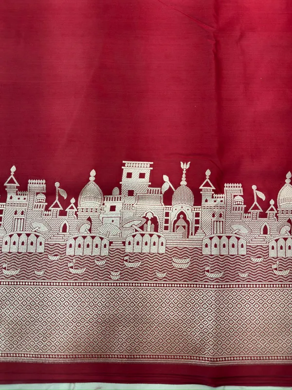 Red_Mashru_Katan_Silk_Premium_And_Elegant_Saree_For_Women