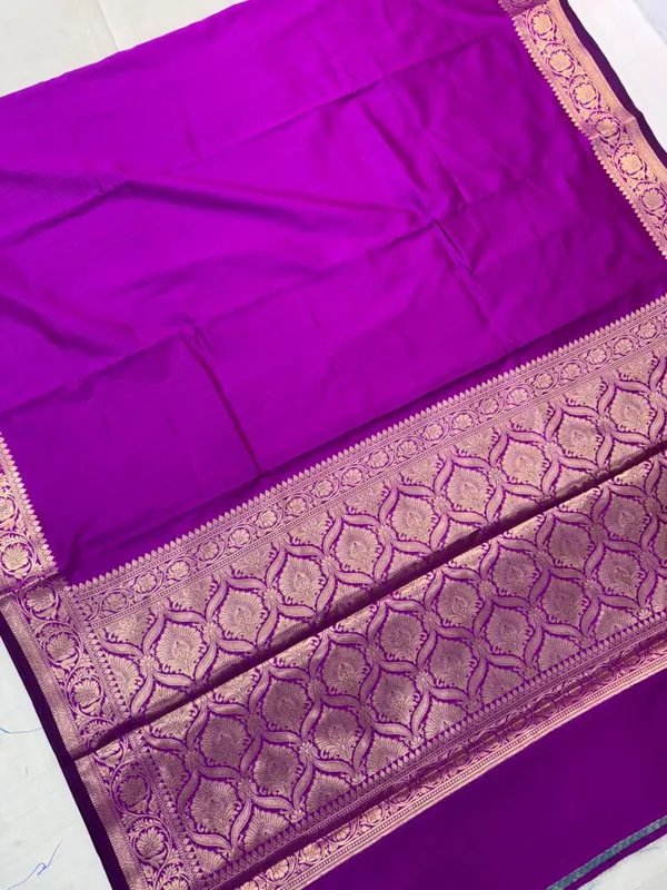 majanta_banarsi_butter_Silk_Premium_And_Elegant_Saree_For_Women