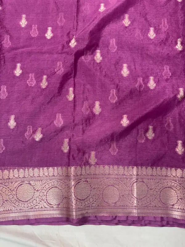 onion_banarsi_wom_Silk_Premium_And_Elegant_Saree_For_Women