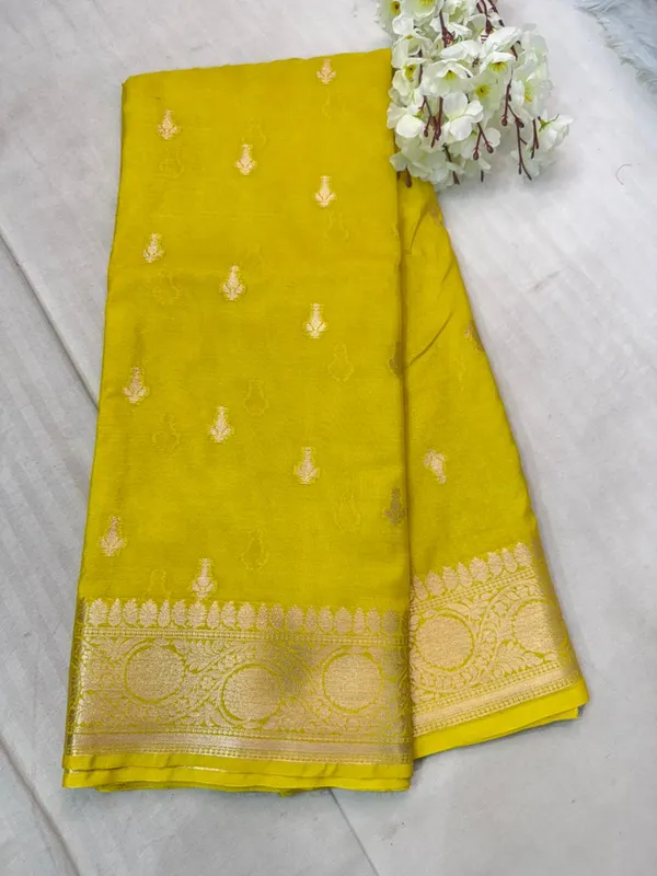 lemon_Yellow_Banarasi_wom_Silk_Premium_And_Elegant_Saree_For_Women