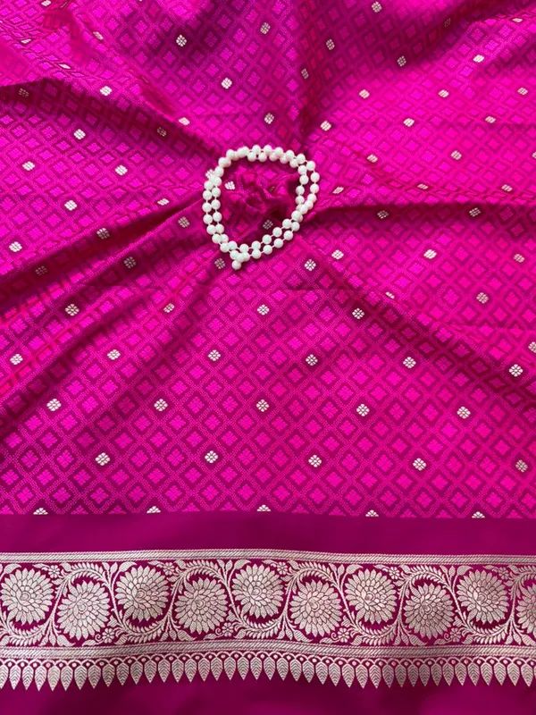 rani_pink_Mashru_Katan_Silk_Premium_And_Elegant_Saree_For_Women