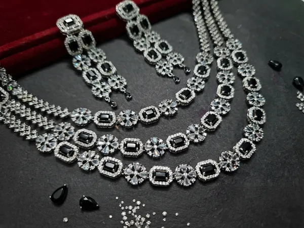 American_diamond_necklace_set