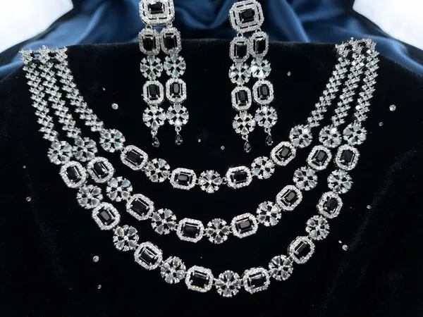American_diamond_necklace_set
