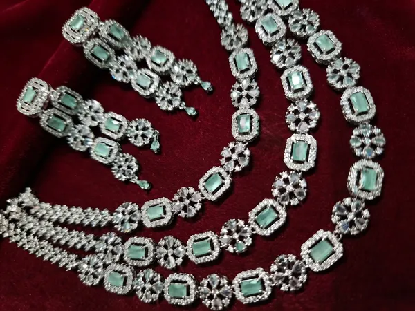 American_diamond_necklace_set