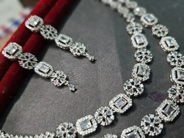 American_diamond_set
