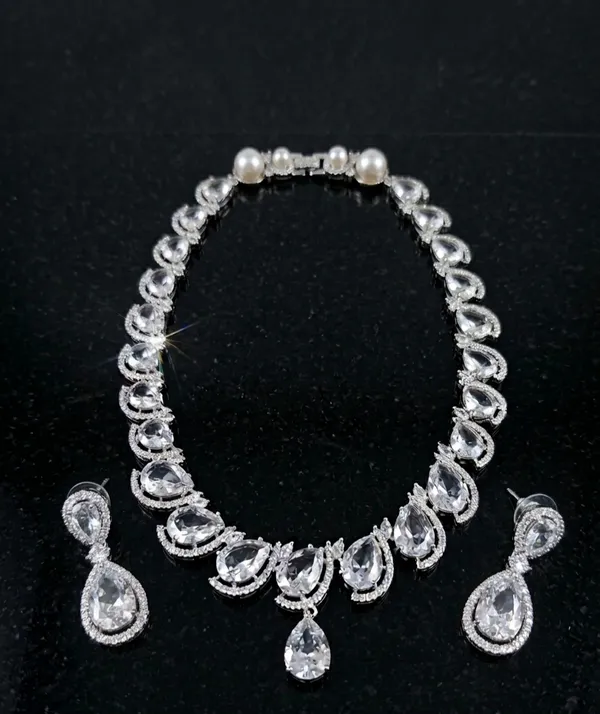 Anshi_A_.D_Necklace_
