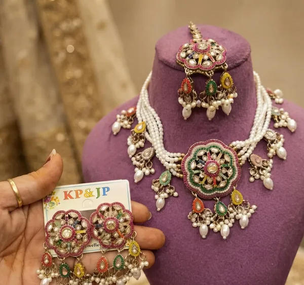 Necklace_choker_set