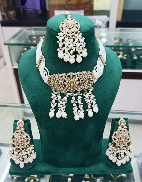Necklace_choker_set