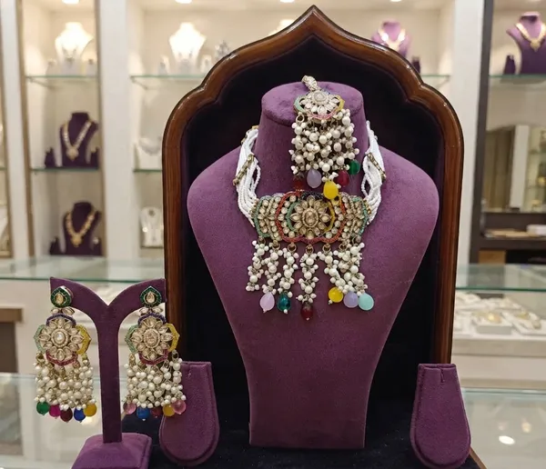 Necklace_choker_set