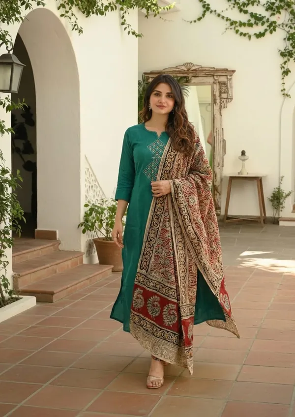 Green_Cotton_Kurta_Set_For_Women
