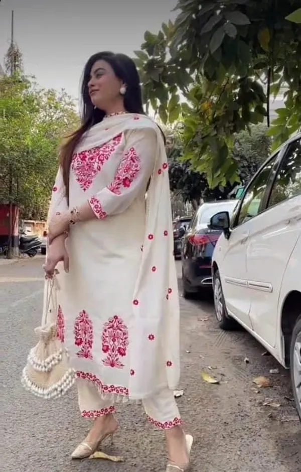 Cream_White__And_Pink_Cotton_Kurta_Set_For_Women