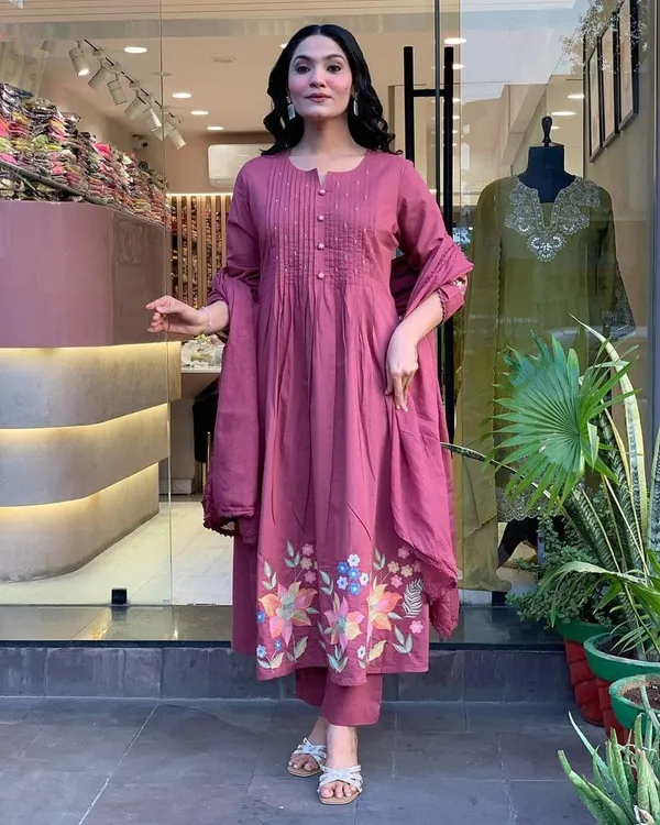 Dusty_Rose_Pink_Cotton_Kurta_Set_For_Women