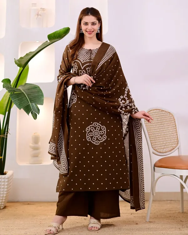 Chocolate_Brown__And_White_Cotton_Kurta_Set_For_Women