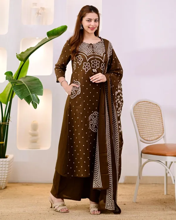 Chocolate_Brown__And_White_Cotton_Kurta_Set_For_Women