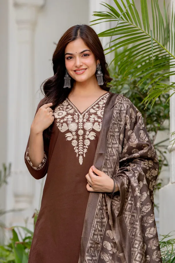 Jaipur_Style_Women's_Coffee_Brown_Embroidered_Cotton_Kurta_Pant_&_Printed_Dupatta_Set