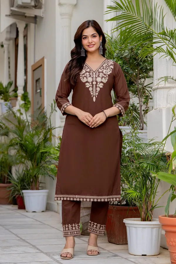 Jaipur_Style_Women's_Coffee_Brown_Embroidered_Cotton_Kurta_Pant_&_Printed_Dupatta_Set