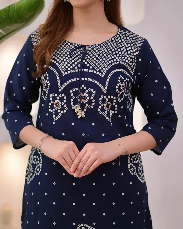 Navy_Blue_Cotton_Kurta_Set_For_Women