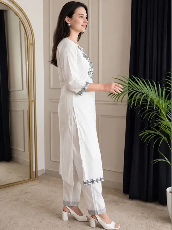 Jaipur_Style_Women's_White_Embroidered_Cotton_Kurta_Pant_Set_|_Straight_Fit_|_3/4_Sleeves_|_Elegant_Ethnic_Wear