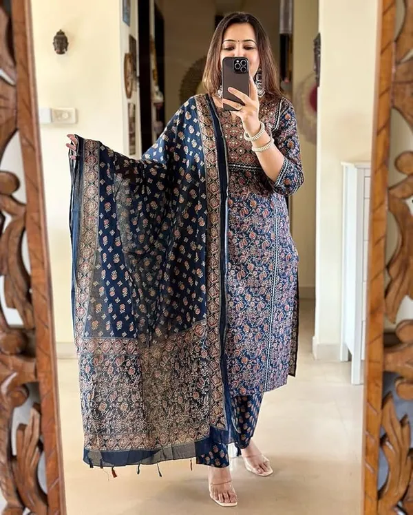 Midnight_Blue_Floral_Block_Print_Kurta_Set