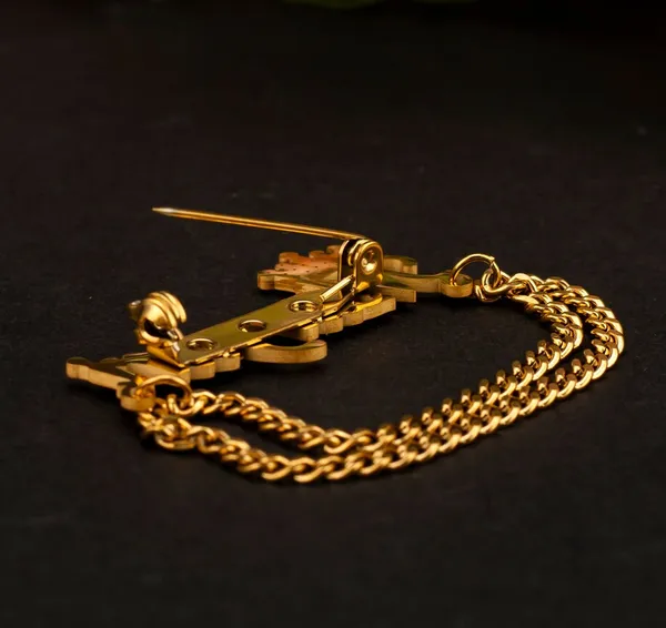 Gold_,_Rose_Gold_Or_Silver_Brass_Wedding_Groom_Brooch_With_Chain_For_Men