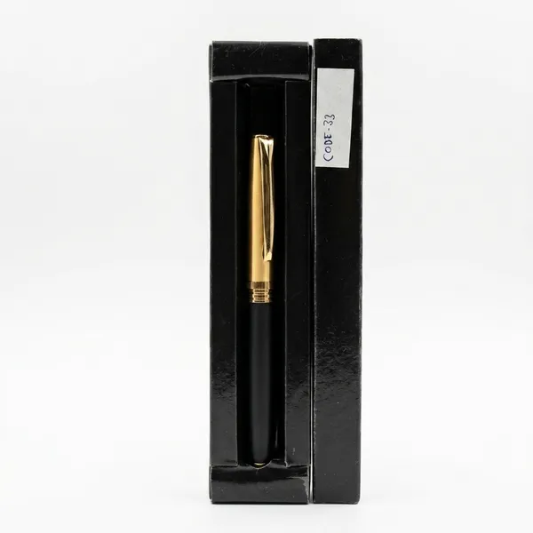 Black_Metal_Alloy_Executive_Pen