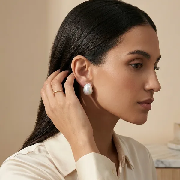 Golden_Alloy_Pearl_Crystal_Stud_Earring_Set_For_Women