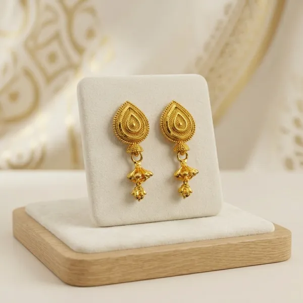 Traditional_Gold_Plated_Jhumki_Earrings_For_Women
