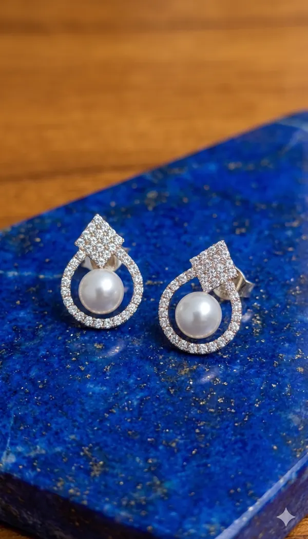 Vasuki_Sparkling_Cat_Pearl_Stud_Earrings_-_Pack_Of_2