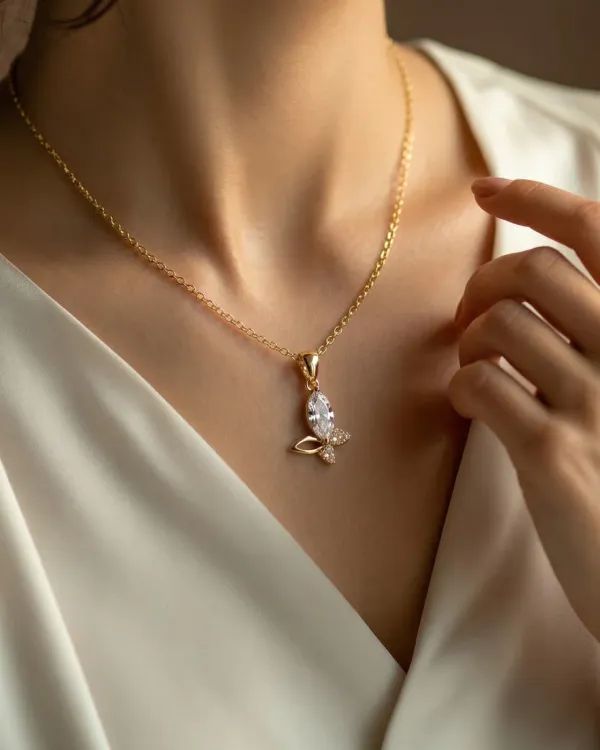 Petite_Crystal_Bloom_Pendent
