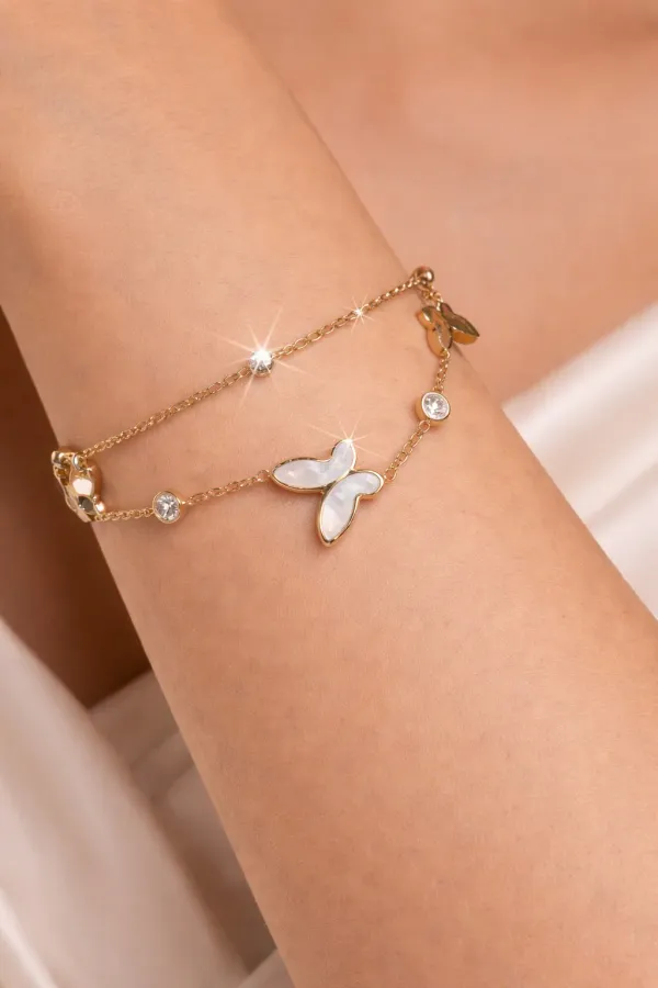 Golden_Flutter_Charm_Bracelet