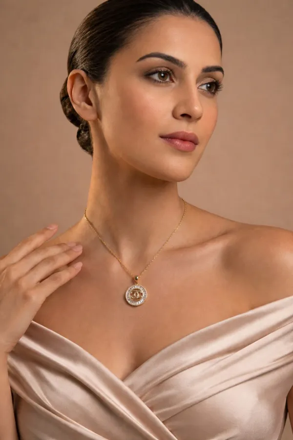 Aurelia_Halo_Coin_Pendent