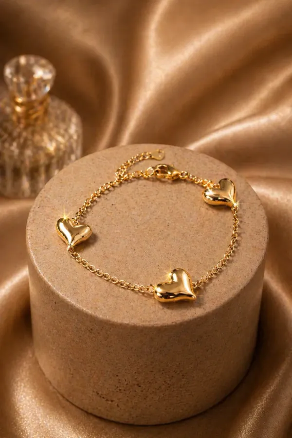 Luna_Double_Heart_Charm_Bracelet